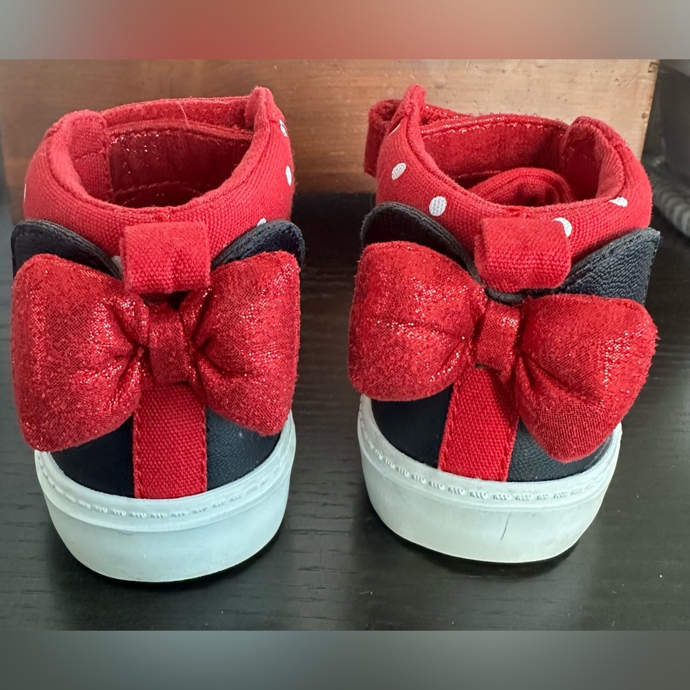 BabyGap Minnie Hightops with Velcro, Size 5
